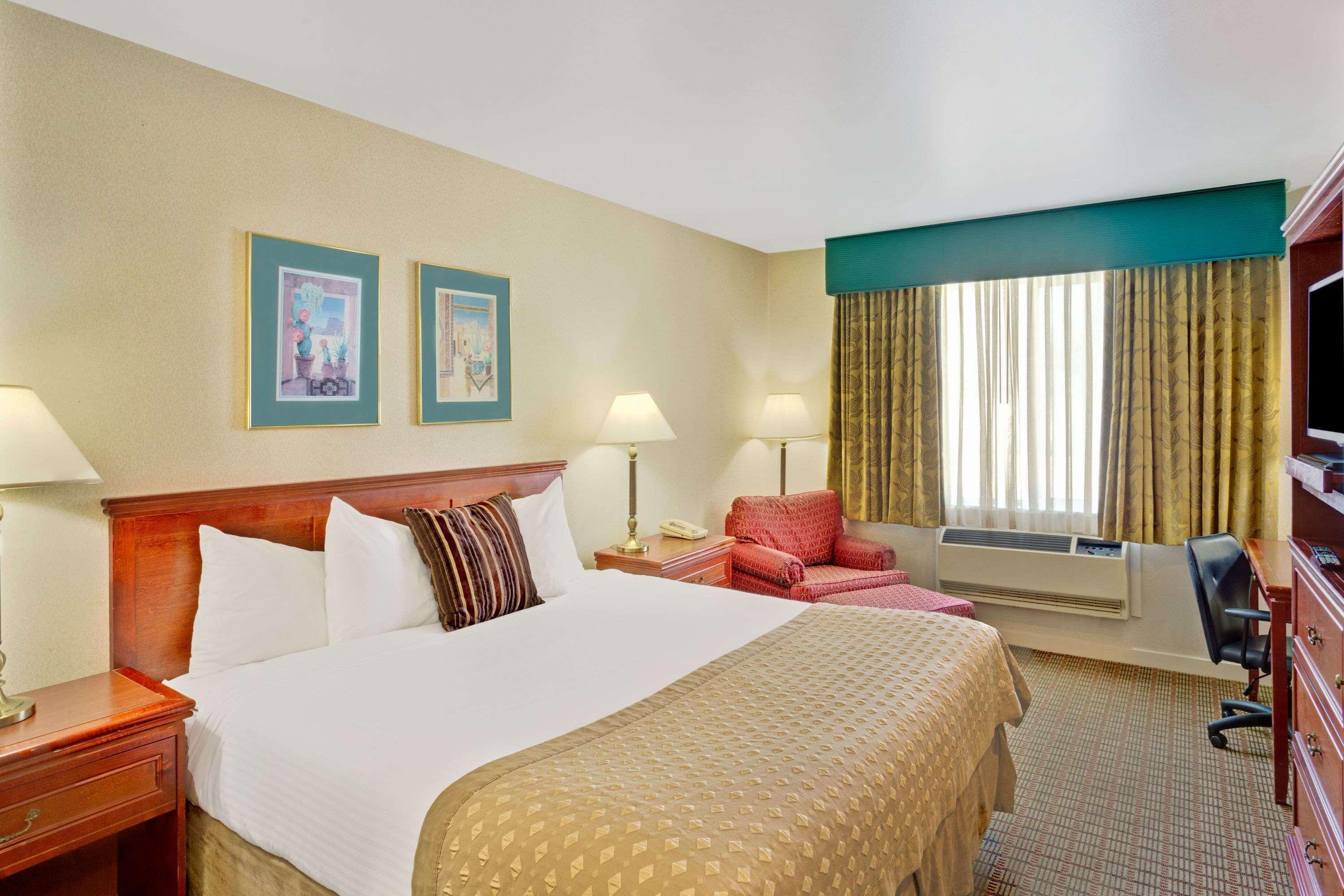 Ramada By Wyndham Draper, Utah Hotel Buitenkant foto