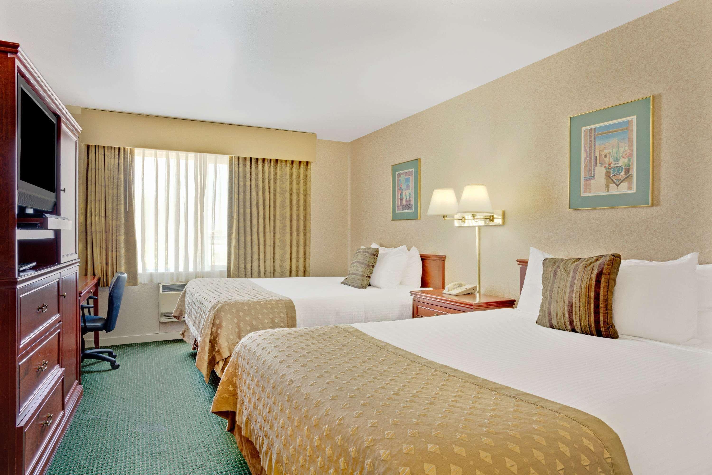 Ramada By Wyndham Draper, Utah Hotel Buitenkant foto
