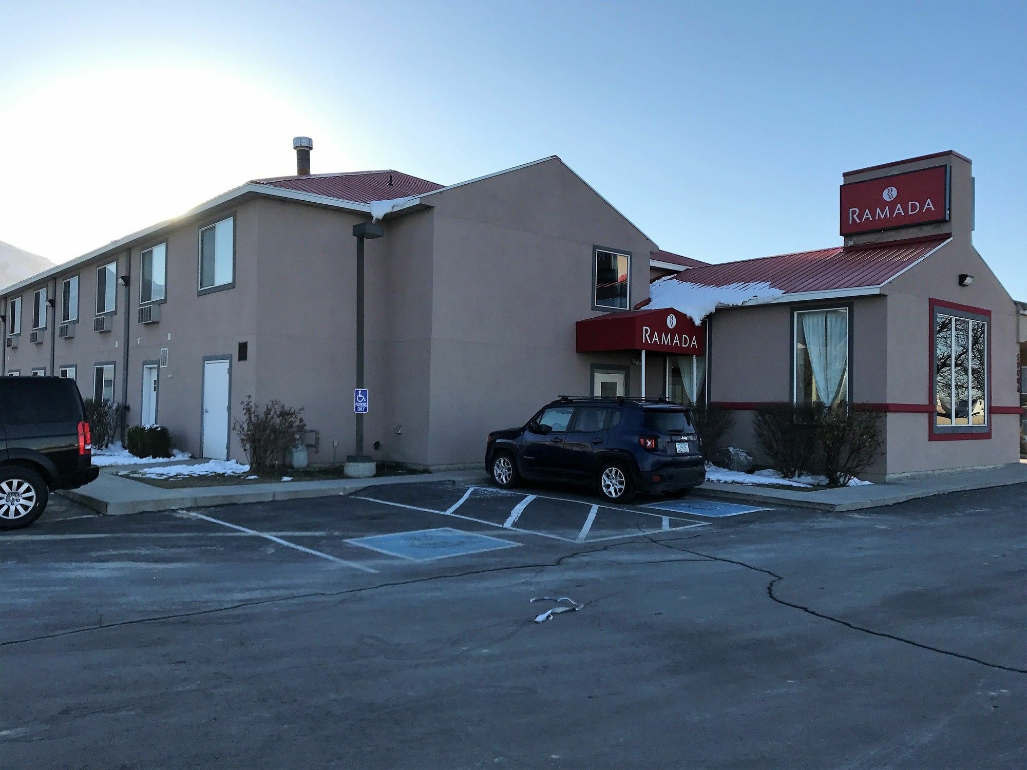 Ramada By Wyndham Draper, Utah Hotel Buitenkant foto